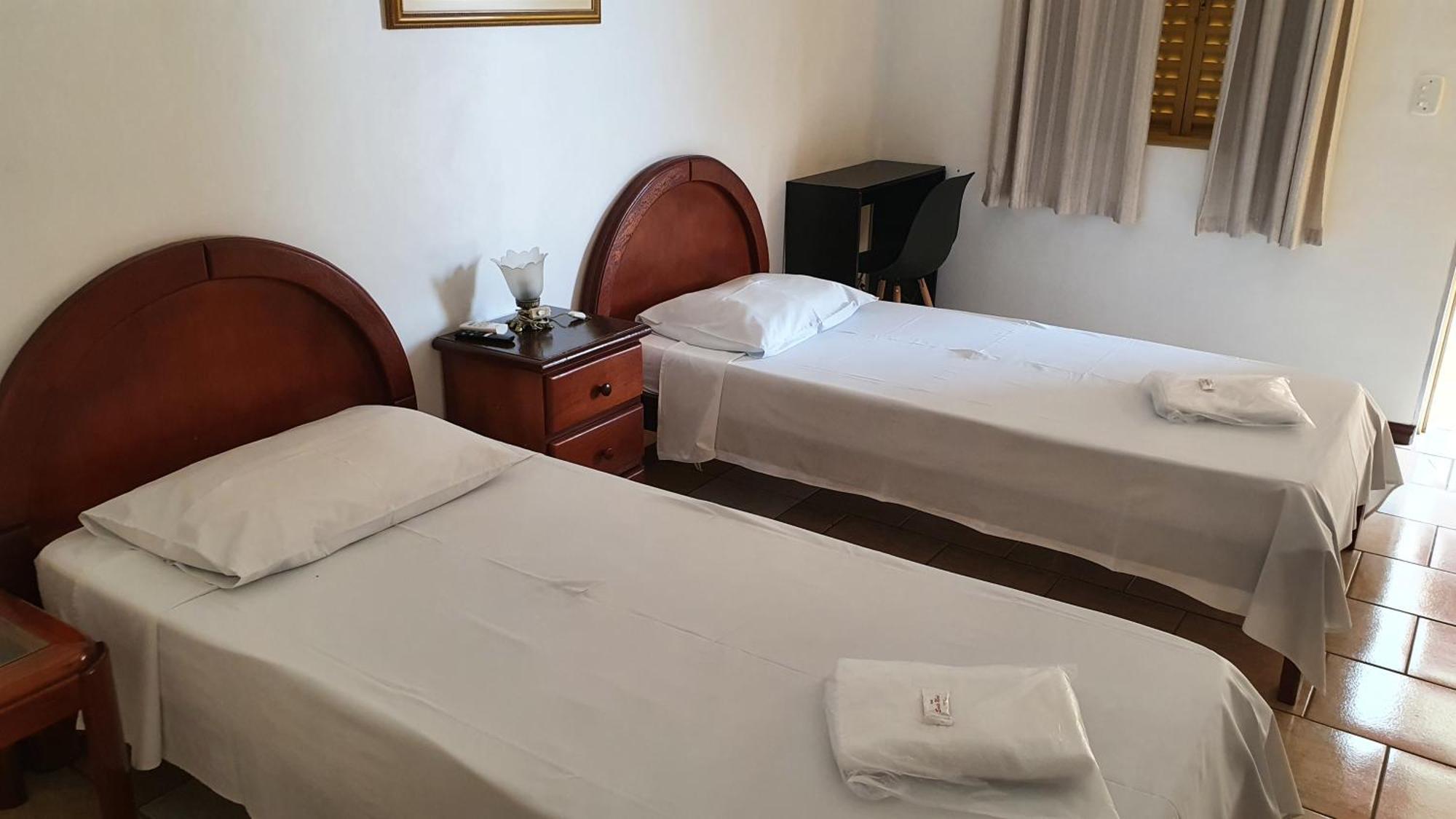Hotel Sta Monica Marília Szoba fotó